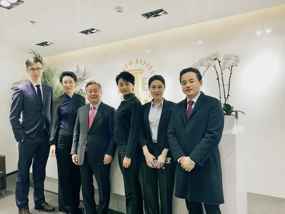 前韩国驻联合国大使金塾与潘基文先生中国区事务代表苗春盛访问德谕泽